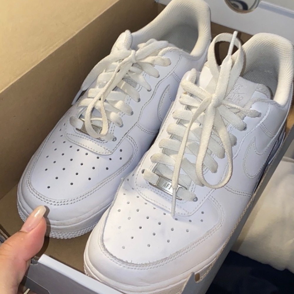 Womens Nike Air Force 1